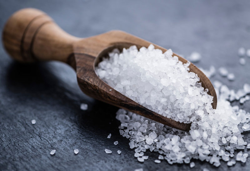 Moins saler pour équilibre sel, sodium et potassium